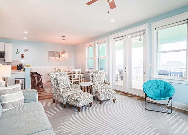 Property at 4121 Pointe West Dr #303, Galveston, TX 77554, 3 beds, 2 baths