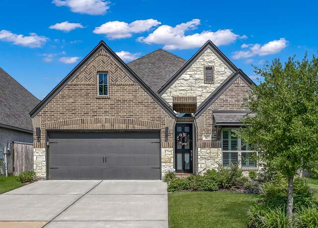 Property at 623 Sand Branch Dr, Conroe, TX 77304, 3 beds, 2 baths