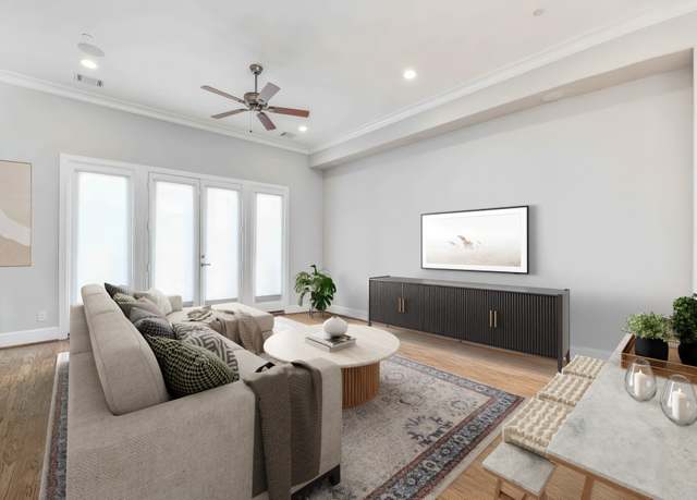 Property at 2110 Mason St, Houston, TX 77006, 3 beds, 3.5 baths