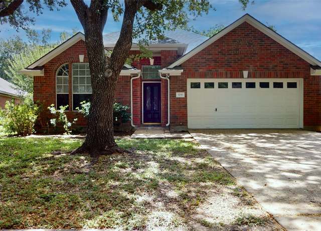 Property at 1210 Oak Canyon Ln, Richmond, TX 77469, 3 beds, 2 baths
