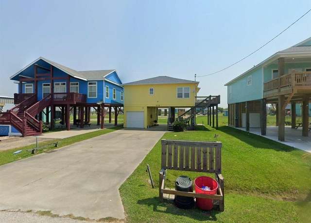 Property at 978 Mary Ann, Crystal Beach, TX 77650, 2 beds, 2 baths
