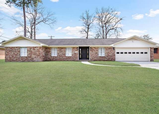 Property at 3725 Wheat Dr, Beaumont, TX 77706, 4 beds, 3.5 baths