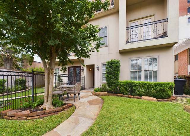Property at 6319 Riverview Way, Houston, TX 77057, 3 beds, 2.5 baths
