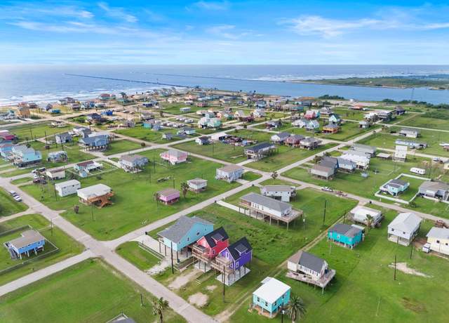 Property at 511 Caisson St, Surfside Beach, TX 77541, 3 beds, 2 baths
