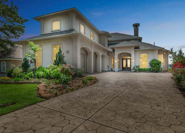 Property at 392 Green Cove Dr, Montgomery, TX 77356, 4 beds, 5 baths