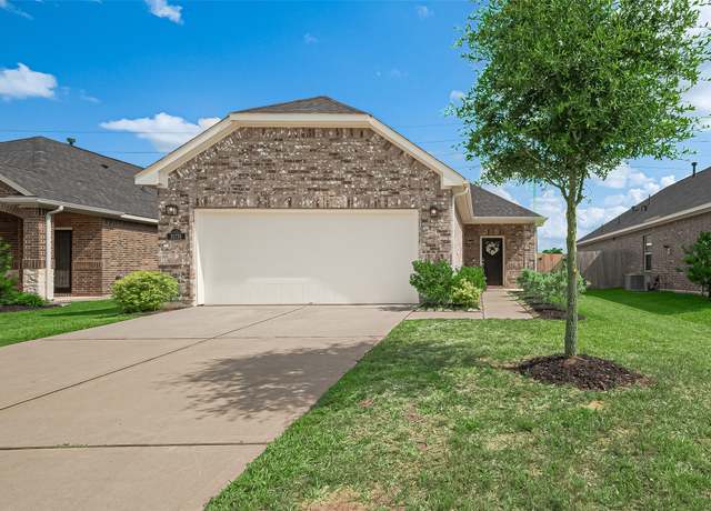 Property at 31731 Wellington Pass, Fulshear, TX 77441, 3 beds, 2 baths