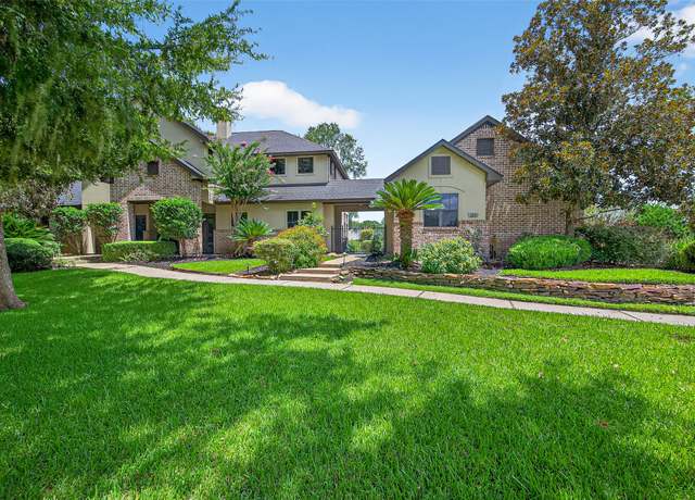 Property at 9123 Crown Jewel Dr, Richmond, TX 77469, 4 beds, 2.5 baths
