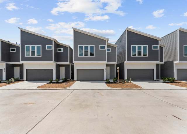 Property at 9618 Habitat St, Houston, TX 77075, 3 beds, 2.5 baths