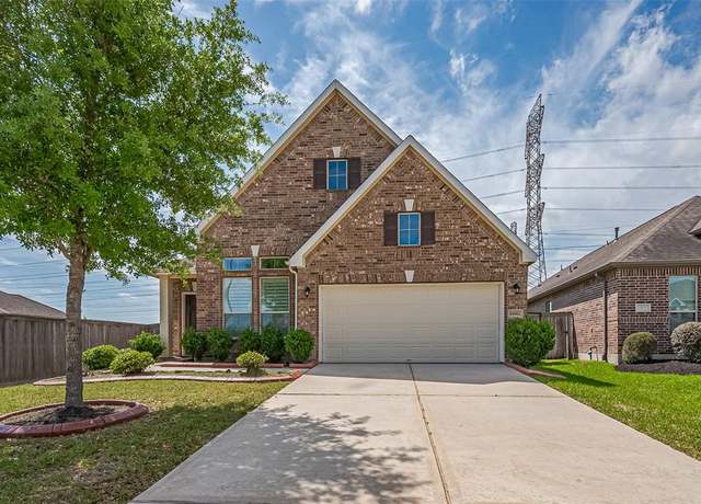 Property at 19911 Whistle Creek Ln, Cypress, TX 77433, 4 beds, 2 baths