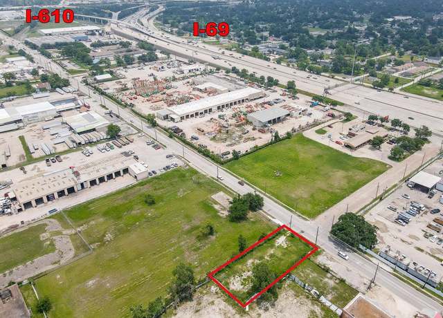 Property at 3579 Jensen Dr, Houston, TX 77026