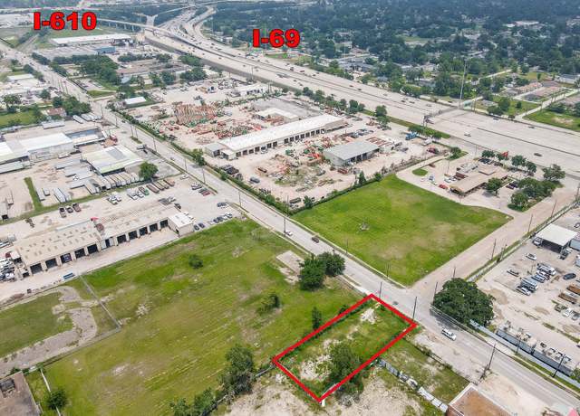 Property at 3579 Jensen Dr, Houston, TX 77026