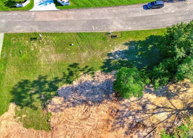 Property at 1824 Woerner Rd, Houston, TX 77090