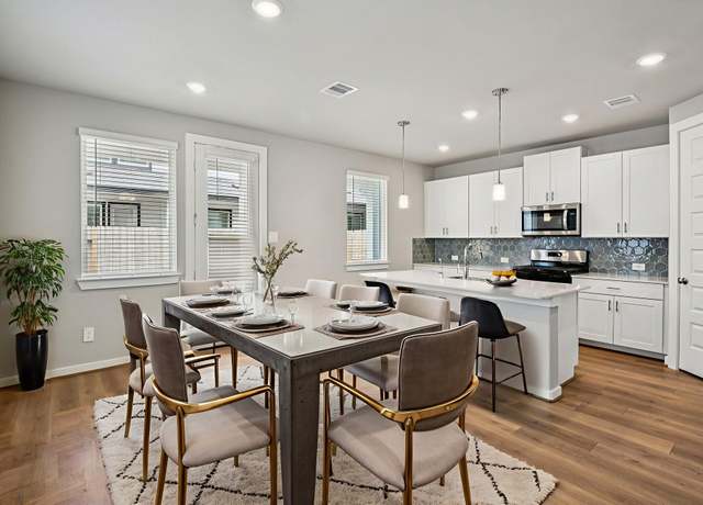Property at 4109 Fig Grove St, Houston, TX 77080, 3 beds, 2.5 baths