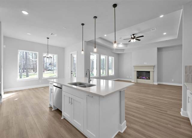 Property at 28506 Tallow Rock Ln, Houston, TX 77336, 4 beds, 4.5 baths