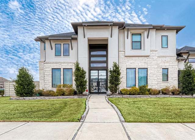 Property at 2201 Mulberry Ridge Ct, Manvel, TX 77578, 5 beds, 6 baths
