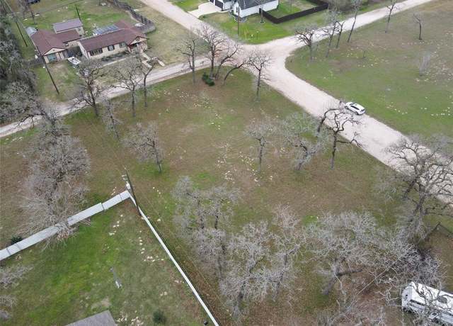 Property at 26149 Deerwood Dr, Hempstead, TX 77445