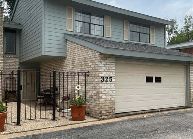 Property at 325 E Main St, Brenham, TX 77833, 3 beds, 2 baths
