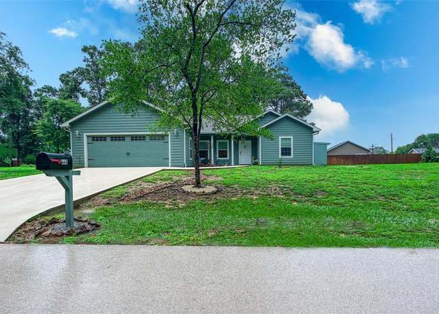 Property at 445 Faulkner Ave, Coldspring, TX 77331, 3 beds, 2 baths