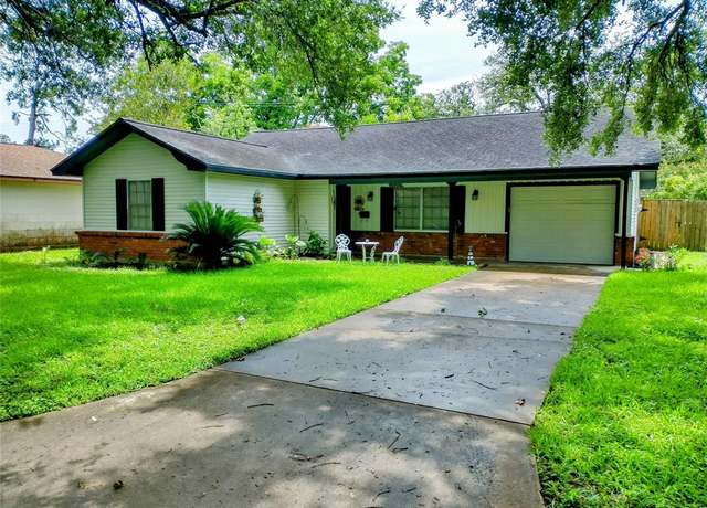 Property at 1500 Andrea Dr, Bay City, TX 77414, 3 beds, 1.5 baths