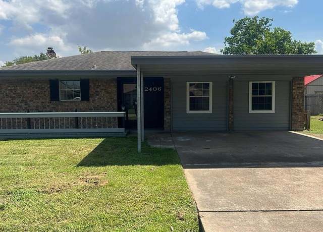 Property at 2406 Camillia St, Highlands, TX 77562, 3 beds, 2 baths