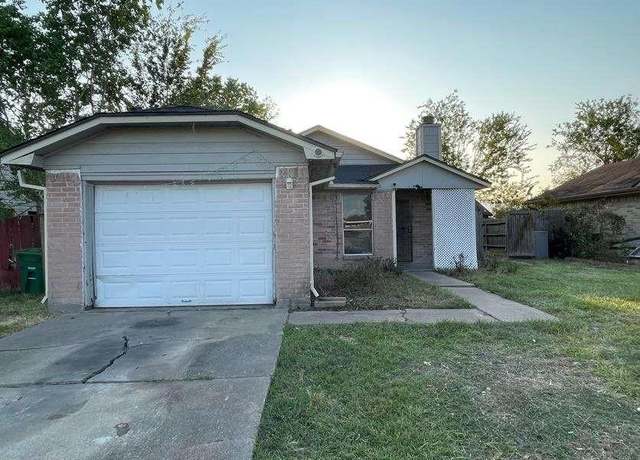Property at 11610 Roandale Dr, Houston, TX 77048, 3 beds, 2 baths