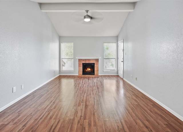 Property at 10211 Sugar Branch Dr #324, Houston, TX 77036, 2 beds, 2 baths