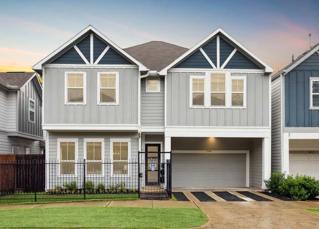 Property at 1104 Gross St, Houston, TX 77019, 3 beds, 2.5 baths