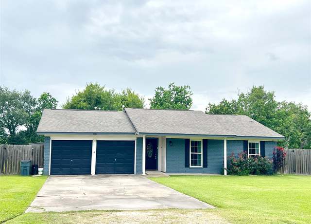 Property at 7041 Avenue R, Santa Fe, TX 77510, 3 beds, 2 baths