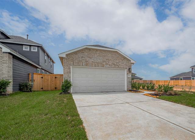 Property at 324 Palero Path, Brookshire, TX 77423, 3 beds, 2 baths