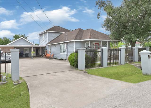 Property at 1802 Kowis St, Houston, TX 77093, 3 beds, 3 baths