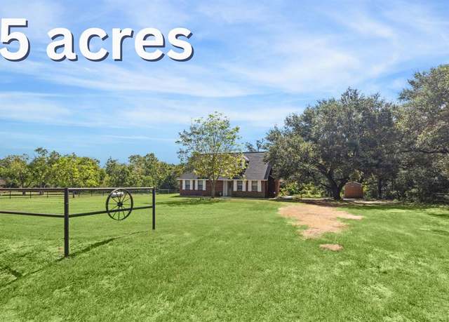 Property at 8950 Gosler Rd, Sealy, TX 77474, 3 beds, 2.5 baths