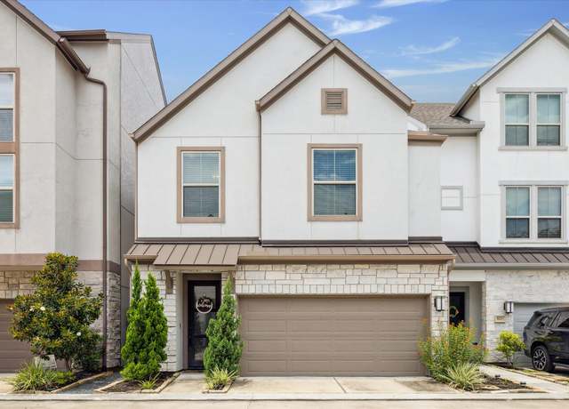 Property at 821 Kamano Ave, Houston, TX 77008, 3 beds, 2.5 baths