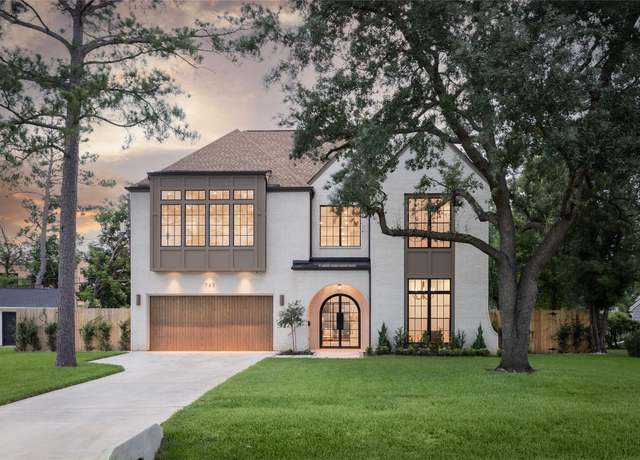 Property at 765 Sue Barnett Dr, Houston, TX 77018, 6 beds, 5.5 baths