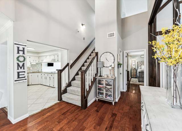 Property at 12803 Suffolk Chase Ln, Houston, TX 77077, 4 beds, 2.5 baths