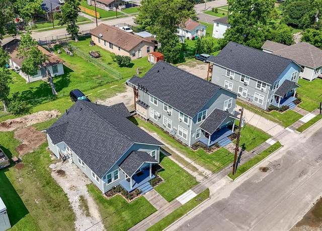 Property at 214 W Republic St #10, Baytown, TX 77520, 55 beds, 1 bath