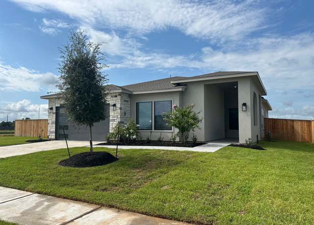 Property at 1912 Drover Ln, Rosenberg, TX 77471, 3 beds, 3 baths