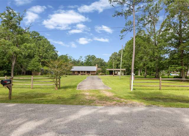 Property at 402 County Road 6401, Kenefick, TX 77535, 3 beds, 3.5 baths