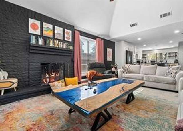 Property at 902 Rolling Mill Dr, Sugar Land, TX 77498, 5 beds, 2.5 baths
