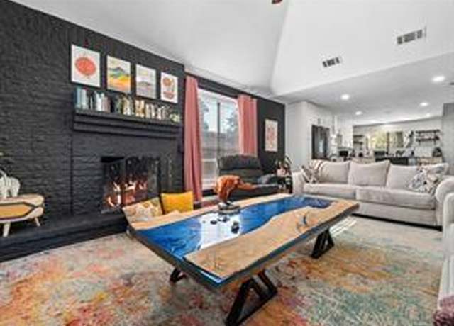Property at 902 Rolling Mill Dr, Sugar Land, TX 77498, 5 beds, 2.5 baths