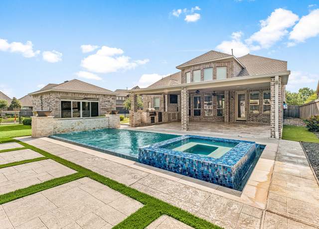 Property at 16202 NW Coyote Run Lane Ln SE, Cypress, TX 77433, 5 beds, 3.5 baths
