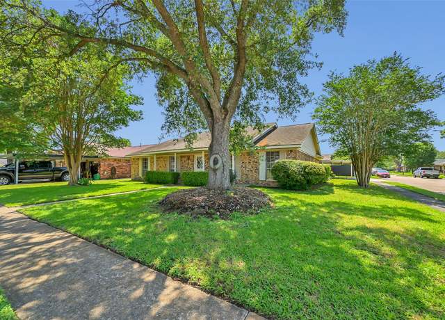 Property at 3205 Park Haven Ln, Deer Park, TX 77536, 4 beds, 2 baths