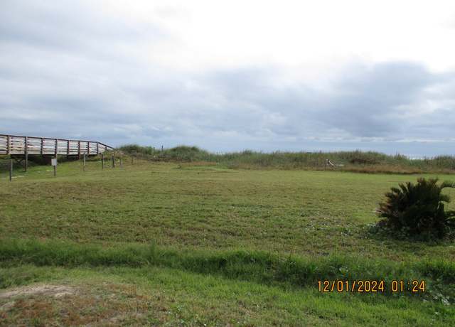 Property at TBD lot 1 Nesmith Pl, Surfside Beach, TX 77541