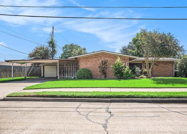 Property at 1100 Helen Dr, Deer Park, TX 77536, 4 beds, 2 baths