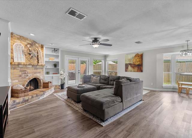 Property at 16239 Brookford Dr, Houston, TX 77059, 4 beds, 2 baths