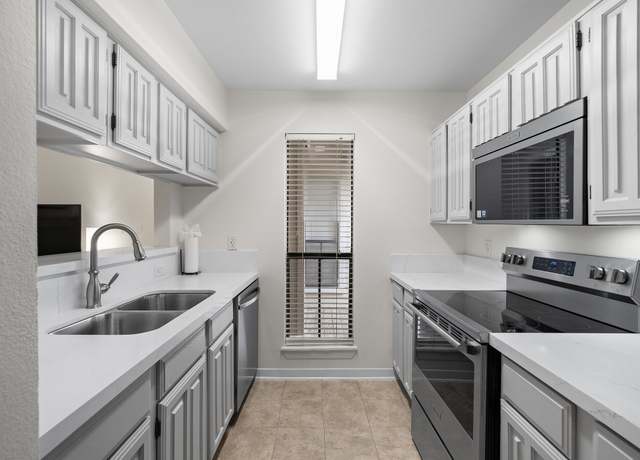 Property at 3500 Tangle Brush Dr #28, The Woodlands, TX 77381, 2 beds, 1 bath