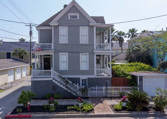 Property at 514 16th St, Galveston, TX 77550, 3 beds, 1.5 baths