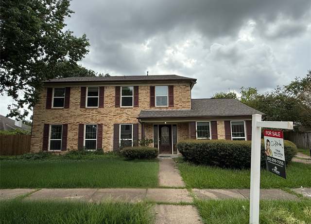 Property at 8603 Jubilee Dr, Houston, TX 77083, 4 beds, 2.5 baths