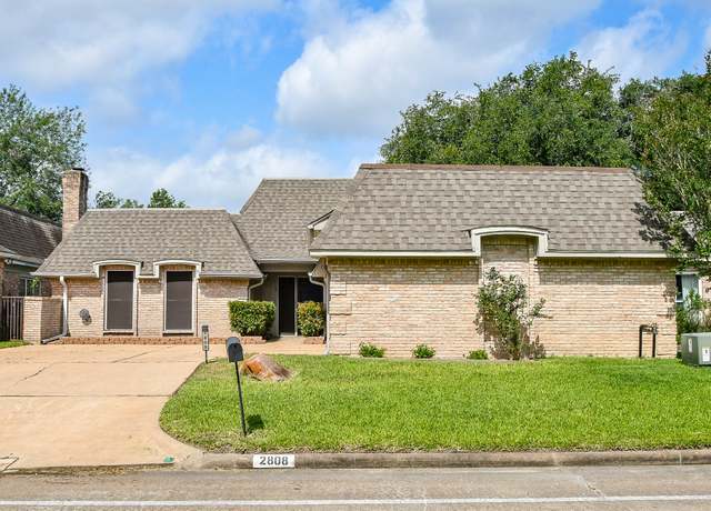 Property at 2808 Cypress Point Dr, Missouri City, TX 77459, 2 beds, 2 baths