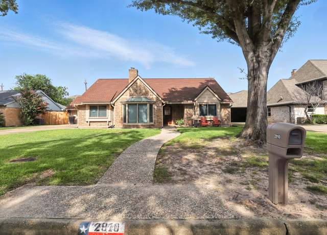 Property at 2910 Riata Ln, Houston, TX 77043, 3 beds, 2 baths