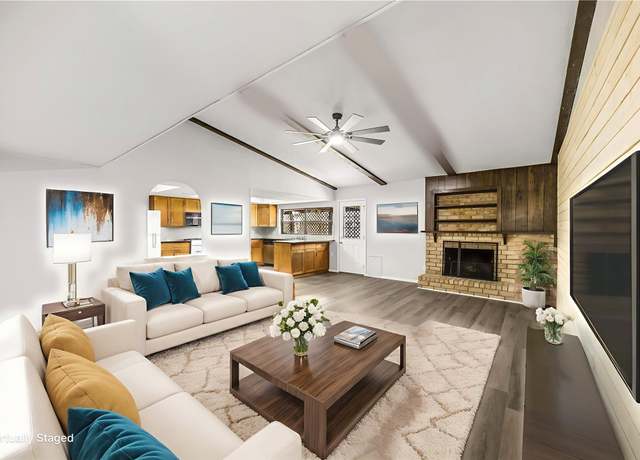 Property at 3019 Quail Valley East Dr, Missouri City, TX 77489, 3 beds, 2.5 baths